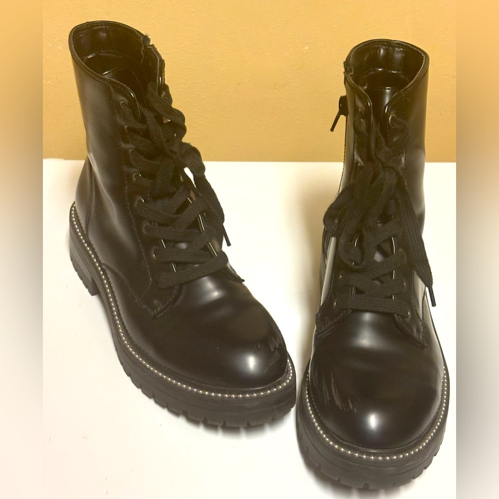 Combat boots black jeweled